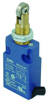 SUNS SN3142-SP-A7 Panel Roller Plunger Compact Limit Switch 7m Cable - Industrial Direct